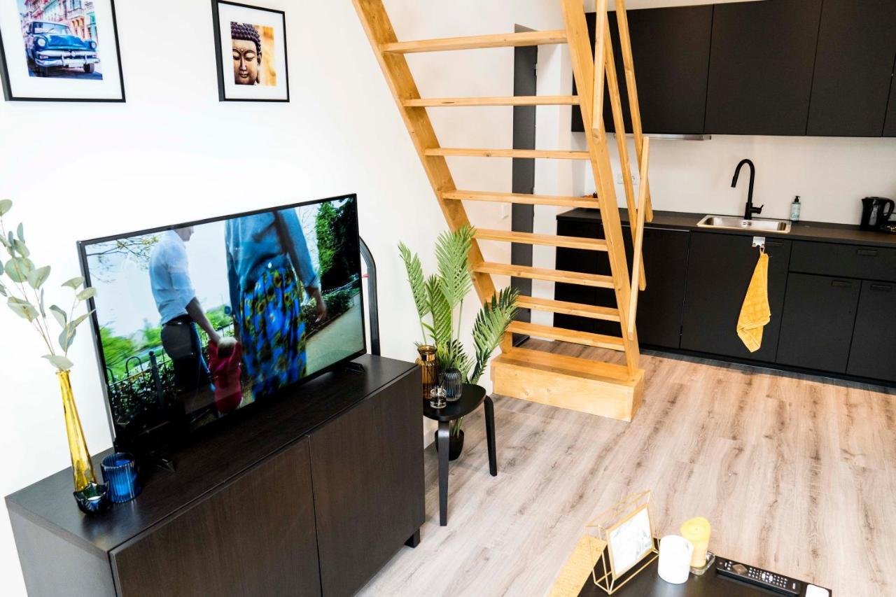 Appartement Deluxe Tilburg Esterno foto