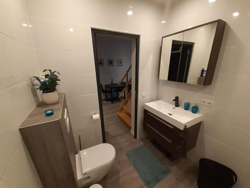 Appartement Deluxe Tilburg Esterno foto