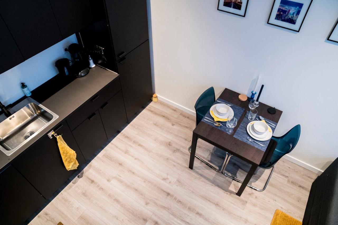 Appartement Deluxe Tilburg Esterno foto