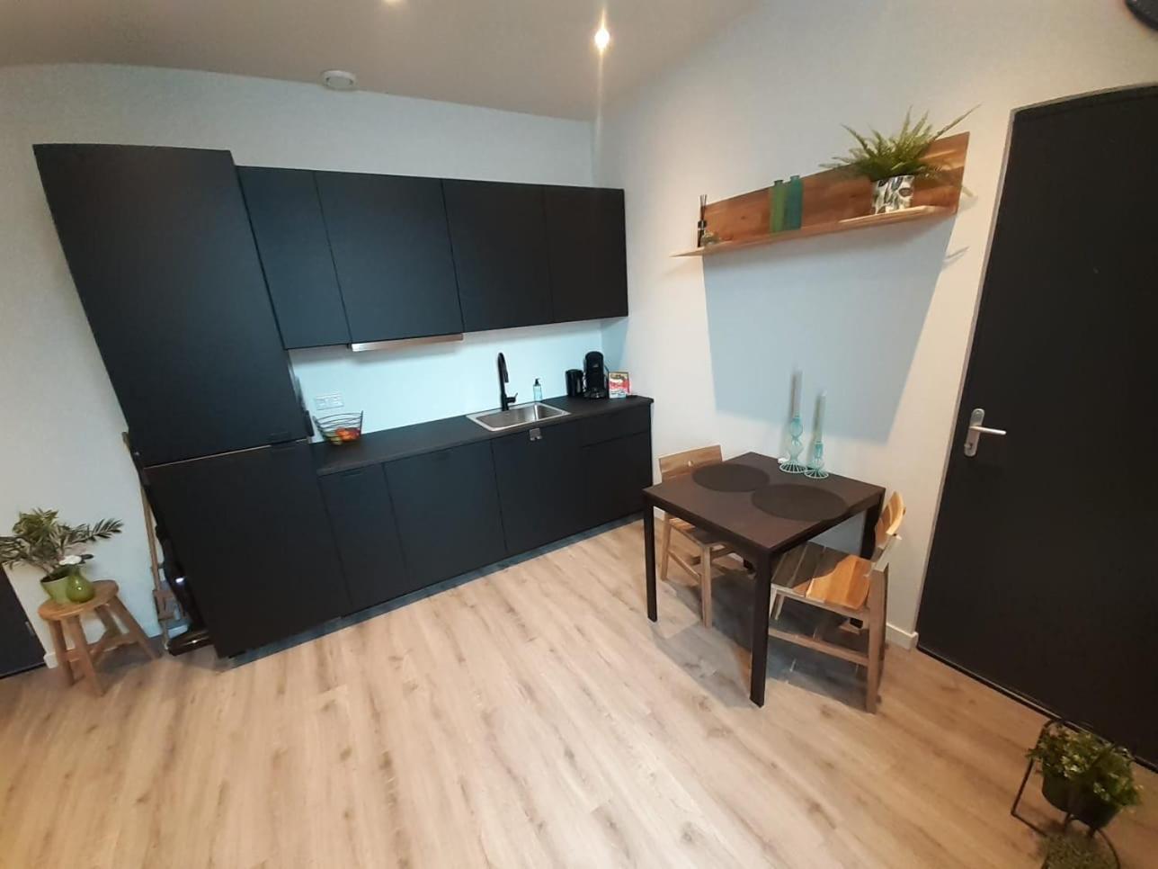 Appartement Deluxe Tilburg Esterno foto
