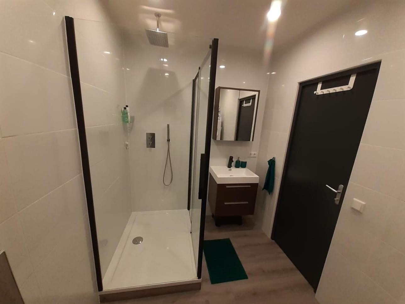 Appartement Deluxe Tilburg Esterno foto