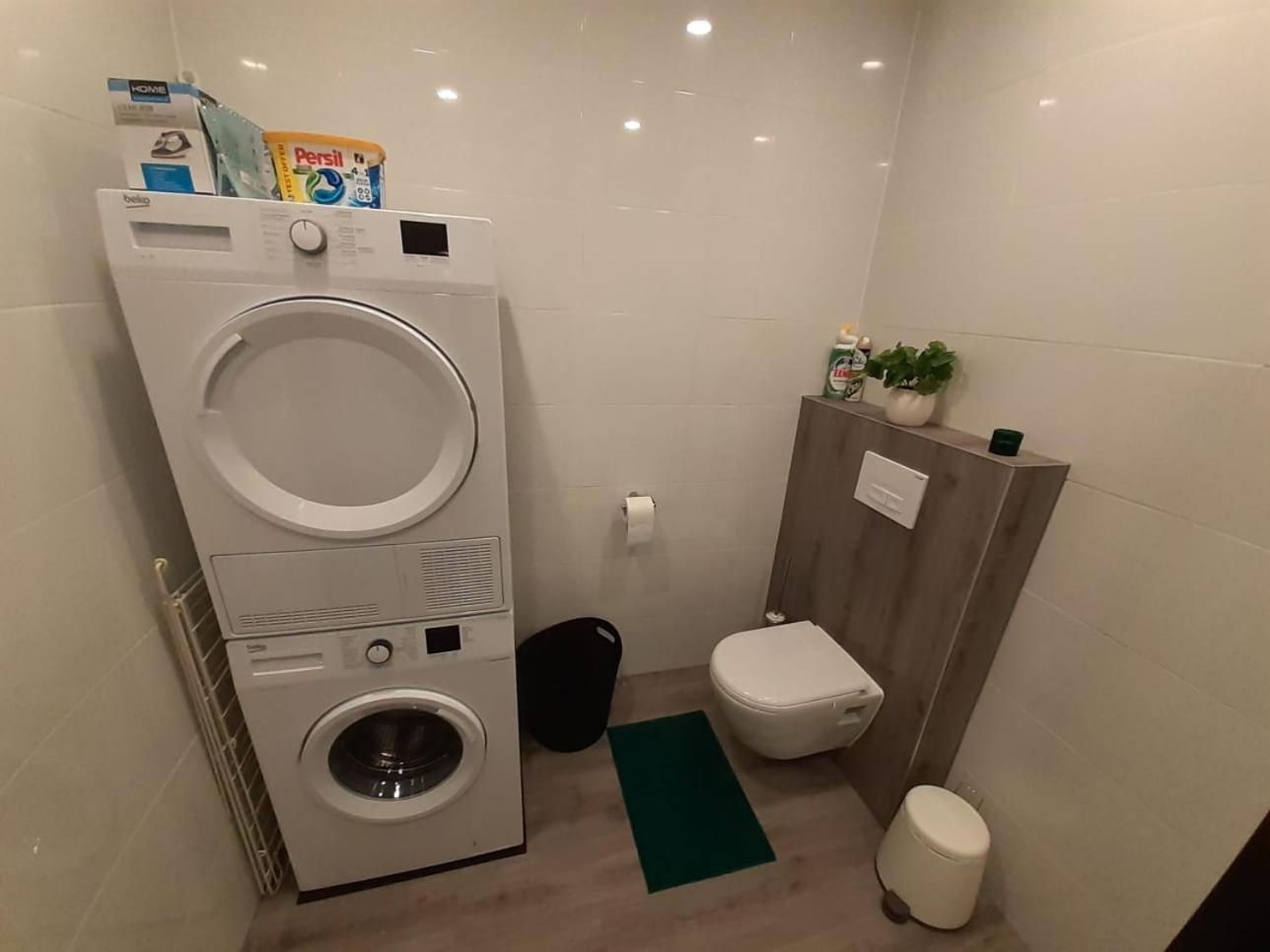 Appartement Deluxe Tilburg Esterno foto